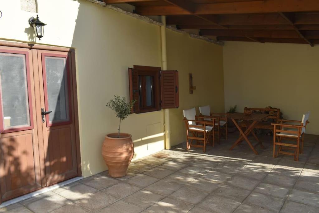 Villa Lithos House Monolithos (Rhodes)
