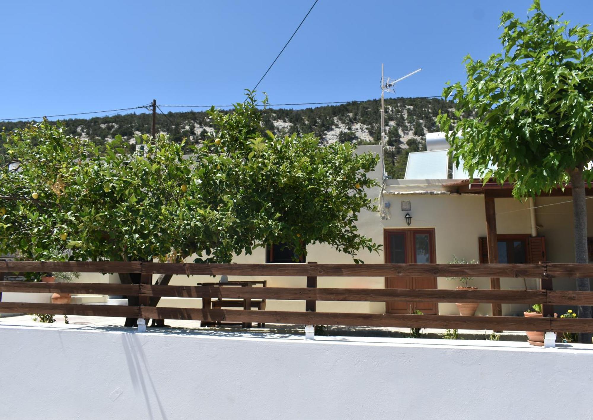 Lithos House Monolithos (Rhodes)